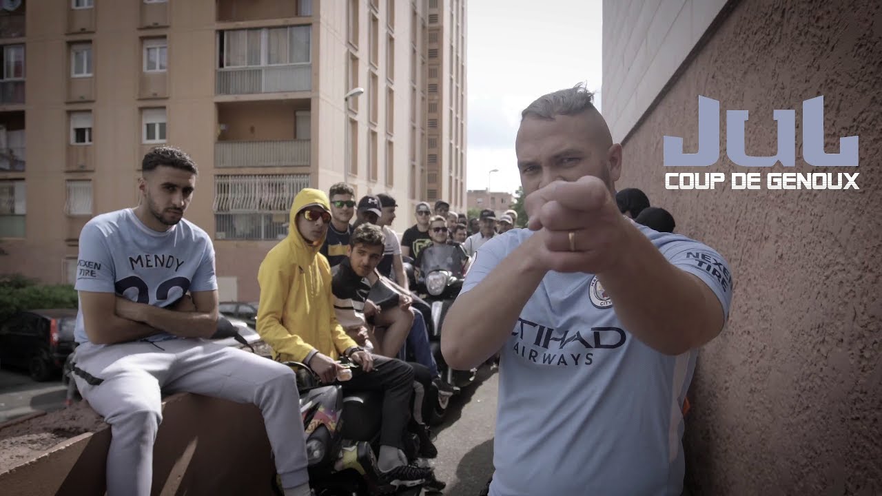 Coup de genoux